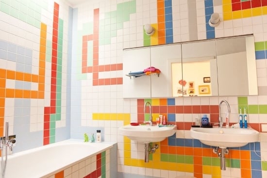 Farbenfrohes Badezimmer gestalten Mosaik Fliesen