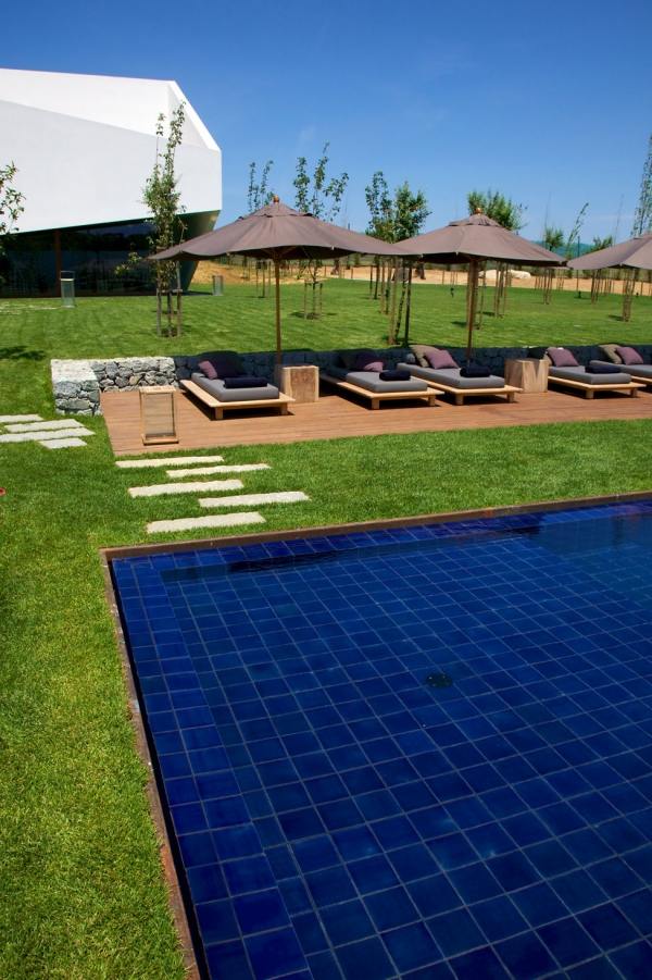 Ferienhaus Portugal-Schwimmbecken Außen Lounge