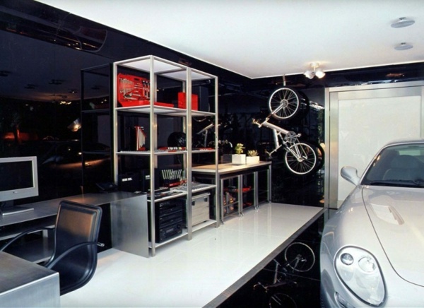 Fertig Garage-Innenraum Fahrrad 