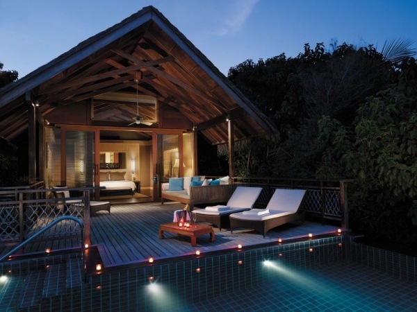 Indirekte Beleuchtung-Ferienhaus tropisch auf den Malediven