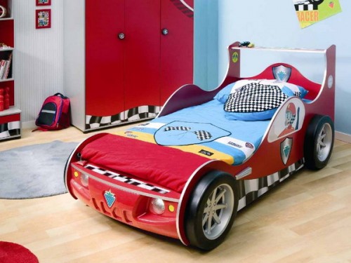 Jungenzimmer Auto Bett Formel1 Bettwäsche Ideen