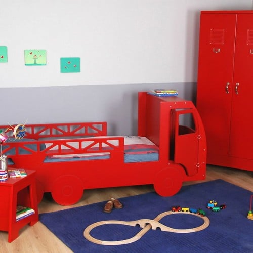 Jungenzimmer Bett Feuerwehr Wagen Rot-Schrank blau
