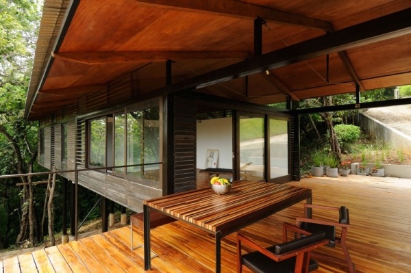 K-House Costa Rica Holz Terrasse