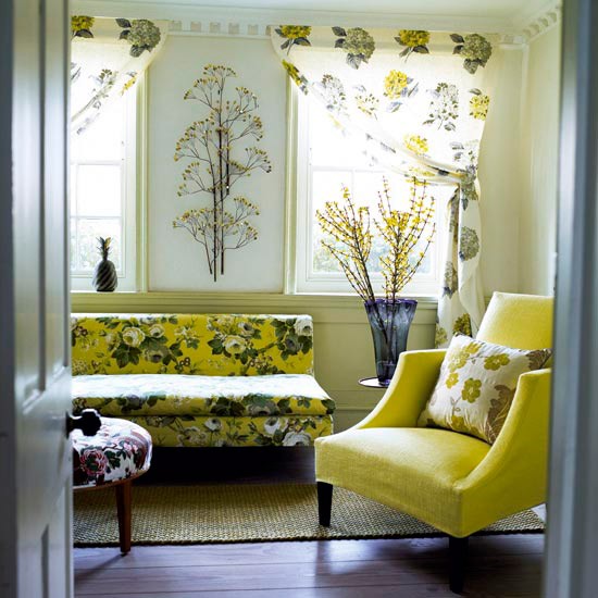 Landhausstil Wohnzimmer einrichten-Polstermöbel Couch grün
