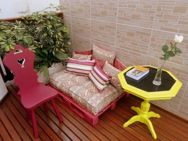 Palettenmöbel selber bauen sitzecke balkon sofa