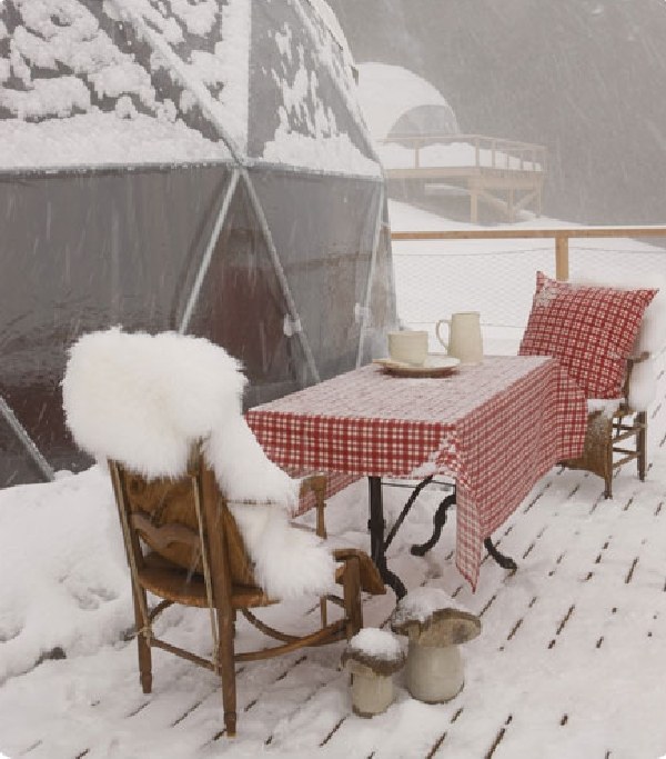 Terrasse Stühle Tisch Alpen 