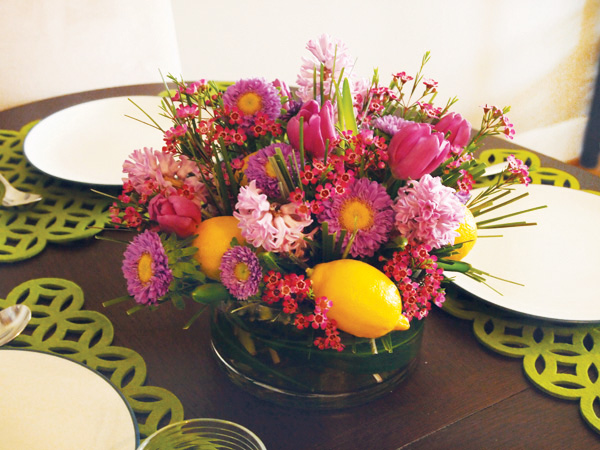 Tischdekoration Oster Ideen-selber basteln Blumen Zitronen