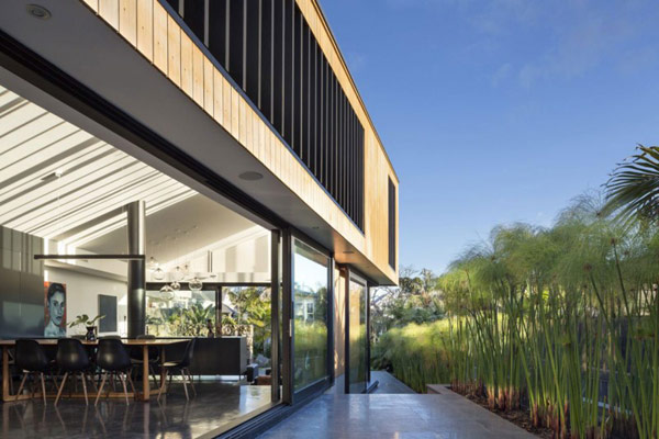 familienhaus mit elegantem design bambus