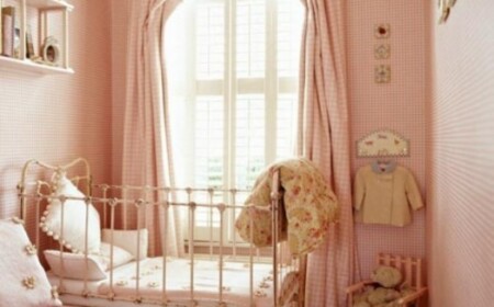 dekoration-für-kinderzimmer-im-vintage-look-rosa