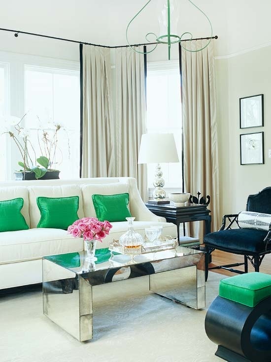 einrichtungstrends 2013 smaragdgrüne kissen wohnzimmer weißes sofa
