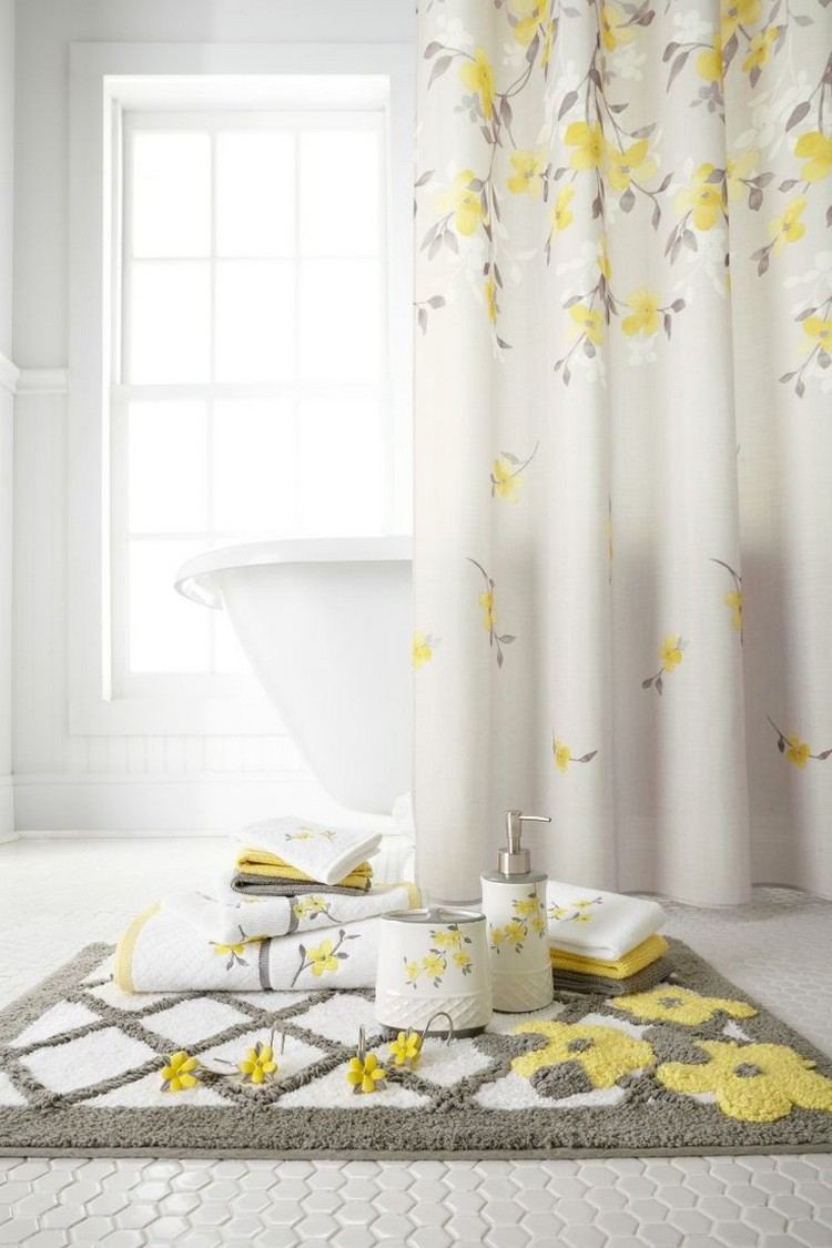 Frühling ins Haus bringen deko-badezimmer-duschvorhang-fussmatte-handtuecher-wandhaken-blumen-gelb-grau