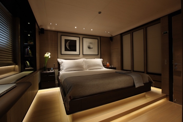 luxus yachten innendesign schlafzimmer RIELA motoryacht