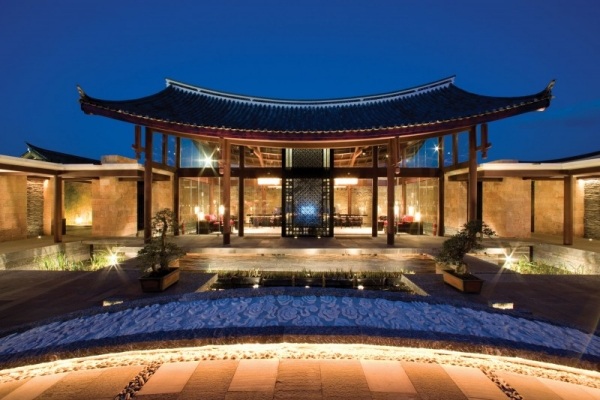 luxushotel china eingang hof Banyan Tree Lijiang