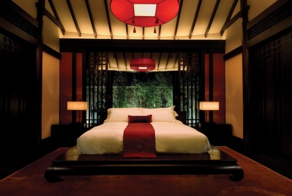 luxushotel zimmer bett plattform Banyan Tree Lijiang