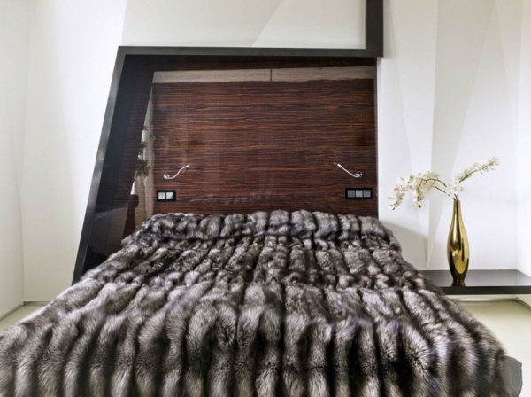 modernes Doppelbett-luxus Wohnung