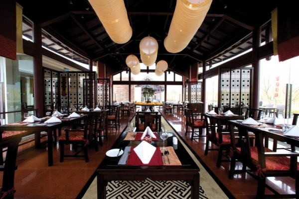 restaurant design Banyan Tree Lijiang china