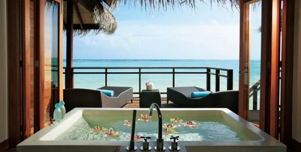 5-sterne-hotel malediven badewanne freien