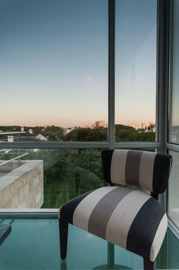 Glasfassade moderne Stadtvilla-schöner-Ausblick Meerblick
