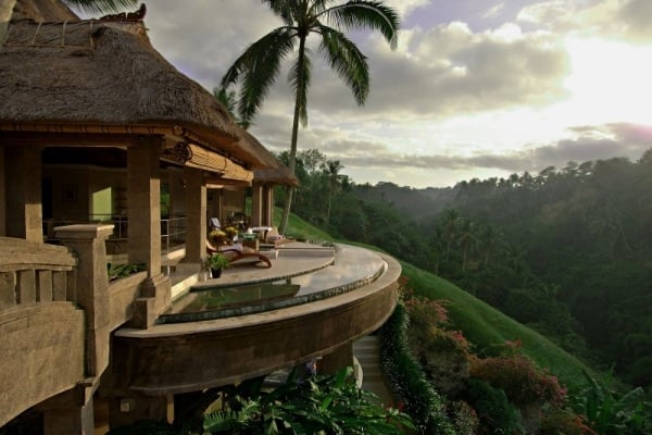 Luxus Resort-mit herrlichem Ausblick-Viceroy Spa-Bali