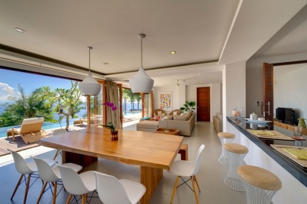 Luxusvilla Indonesien-Loft Stil-Wohnraum-Küche Essbereich Deckenleuchte