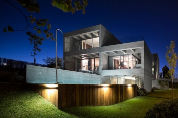 Modernes Haus Bauhausstil Portugal-Flachdach