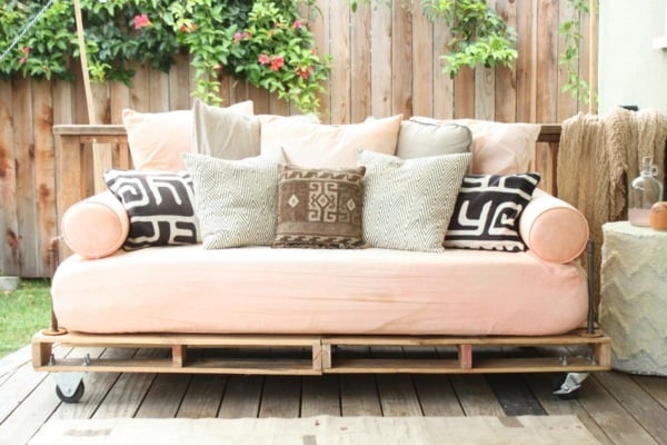 Sofa Bett Holz Paletten