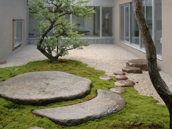 Steinweg japanischer Garten Design 