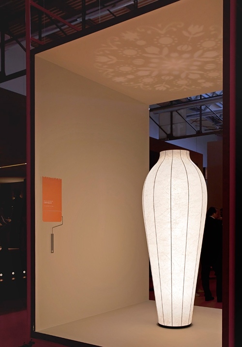 stehlampe design von flos decke reflexion
