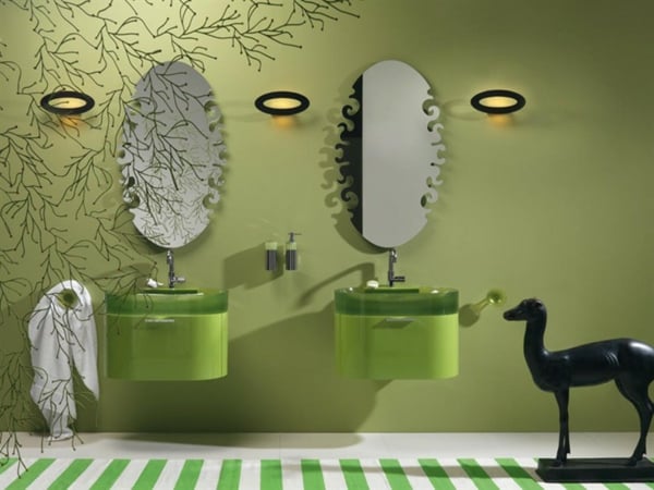 grünes Badezimmer Design Idee Spiegel Ornamente