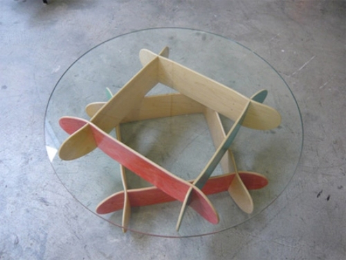ideen für upcycled einrichtungsdesign skateboard runder tisch