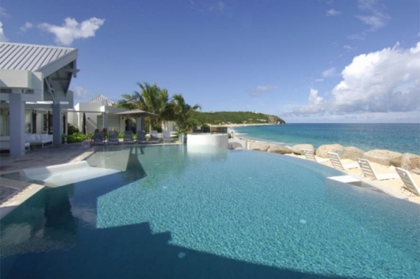 luxus villa in der karibik infinity pool