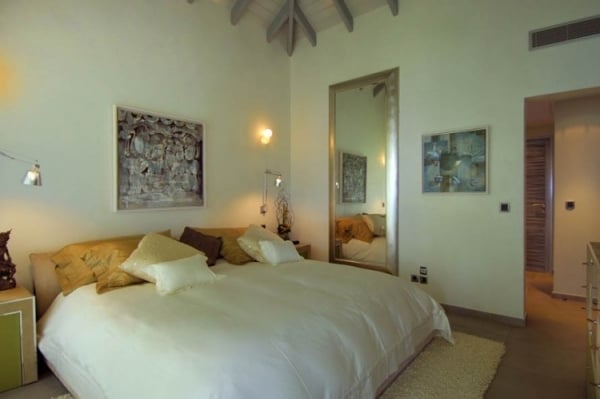 luxus villa in der karibik schlafzimmer pastellfarben