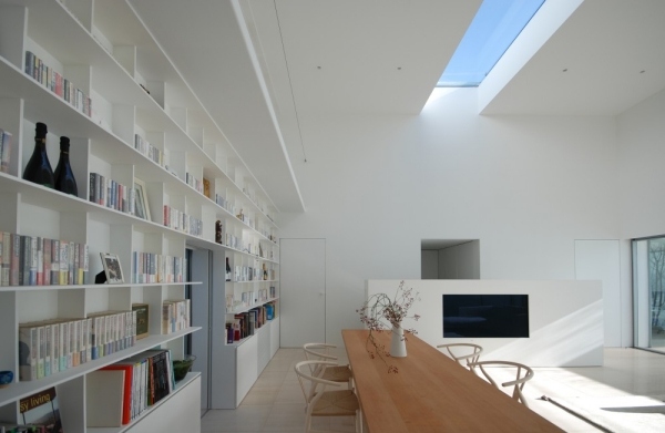 moderne architektur mit schlichtem design wohnzimmer