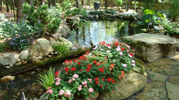 moderne Gartengestaltung Wassergarten 