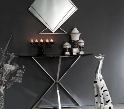 moderne-spiegel-im-flur-diamant-form-konsolentisch-kerzenhalter-dalmatin-statue