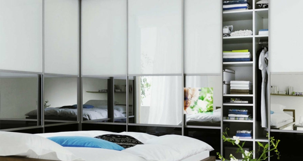 modernes Schlafzimmer Schiebet%C3%BCr Glas Spiegel