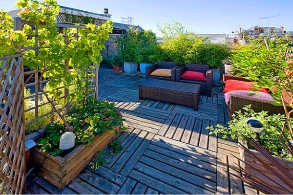 Dachbegrünung intensiv-Holzfliesen Balkon Terrasse-Paletten möbel