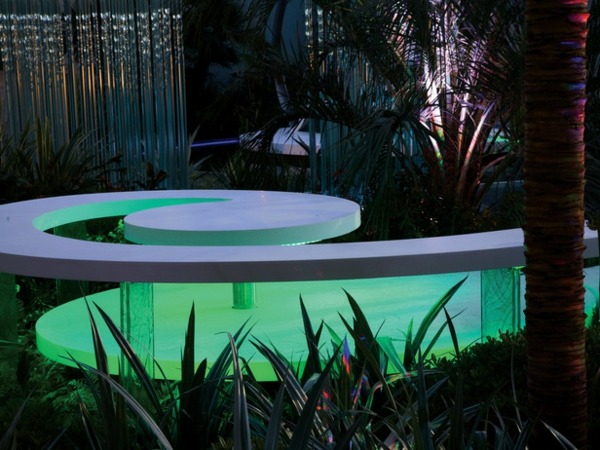 Garten Brunnen Beleuchtung Wasserspiele originelle Dekoration