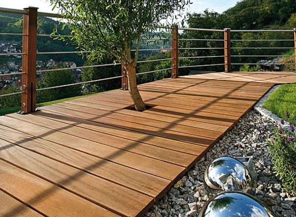 Gestaltung Ideen für Balkon und Terrasse-Holz belag