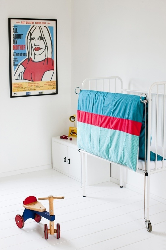 Gitterbett auf Rollen-praktische Babymöbel Design