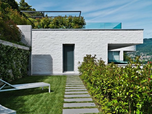 Haus Schweiz moderne Architektur Garten Dachterrasse Glasgeländer