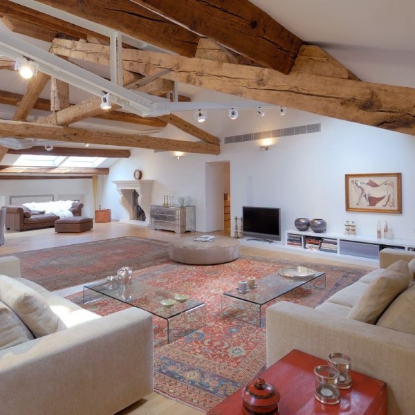 Holzbalken rustikales Wohnzimmer-Italienisches design