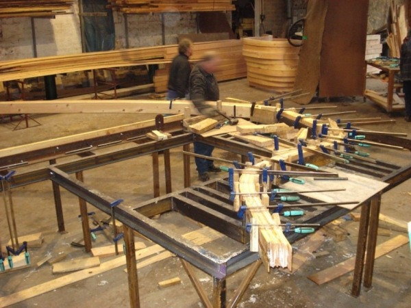 Holzstühle Herstellung-Prozess Janus Design