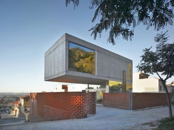 Modernes Haus am Hang gebaut-Torreaguera-Atresados Spanien