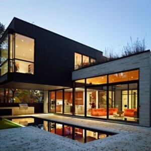 Modernes Wohnhaus-Kanada Glasfront-Cedarvale Ravine House