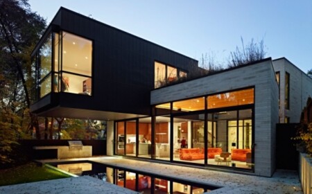 Modernes Wohnhaus-Kanada Glasfront-Cedarvale Ravine House