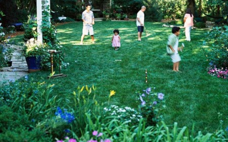 Rasen Pflege Frühjahr Garten Familien Freizeit