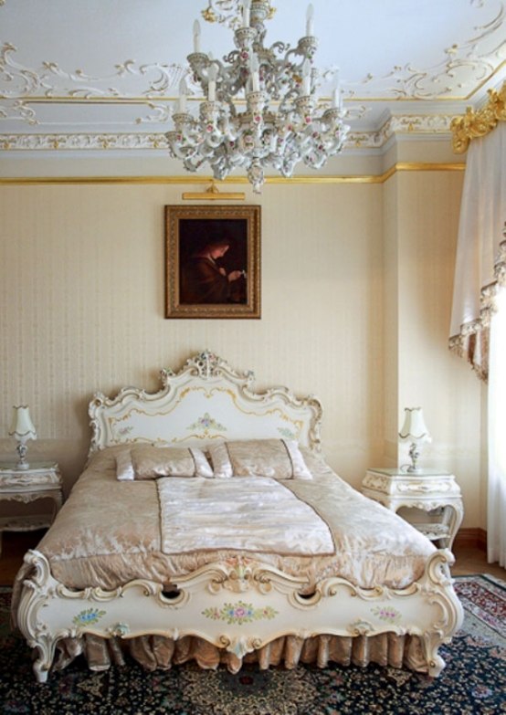 Schlafzimmer Luxuriös Weiß Kristall-Kronleuchter Wand ornamente
