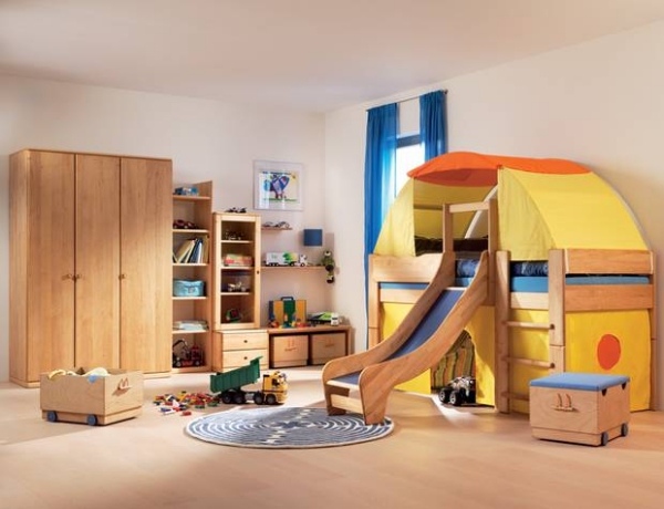 Spielbett mit Rutsche-Einrichtung Kinderzimmer