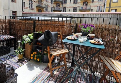deko ideen für balkon terrasse dekoratives geländer